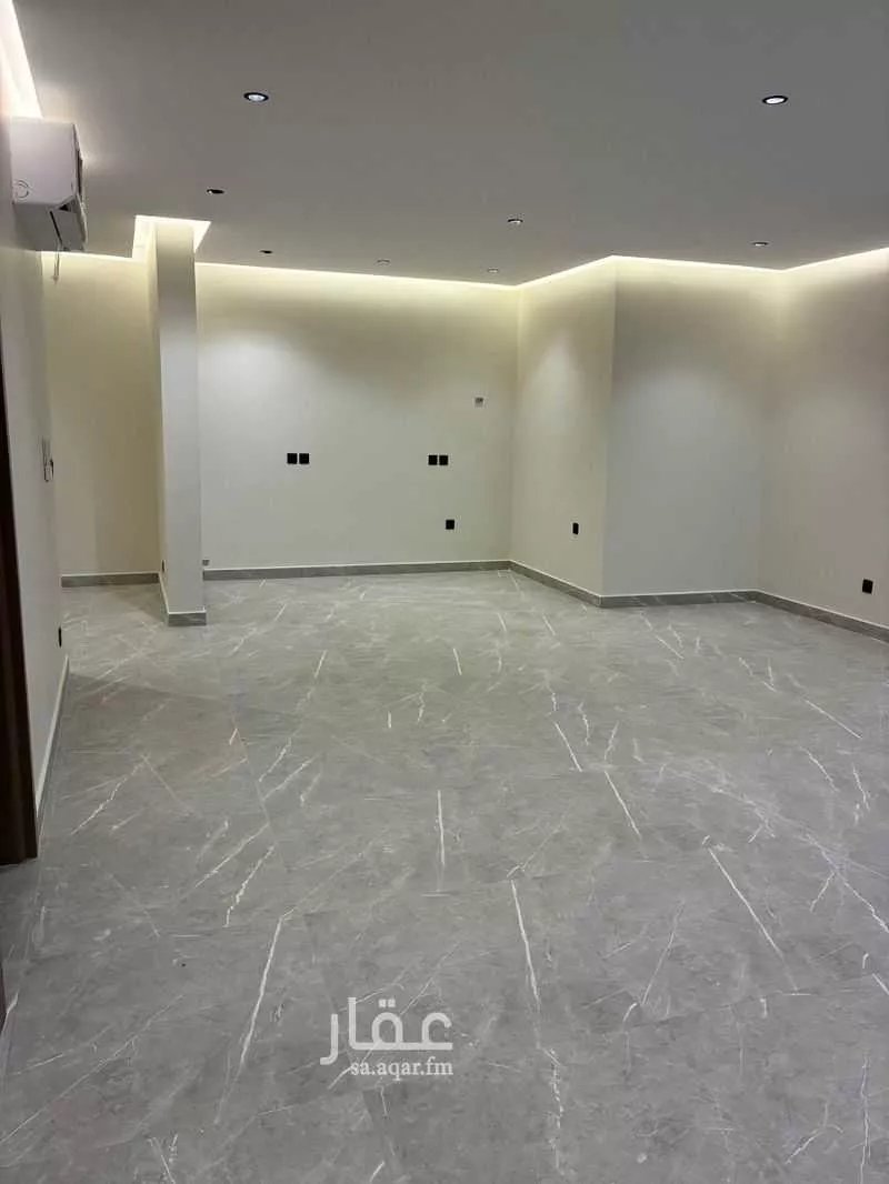 عمارة 1737 م² في الروابي 12