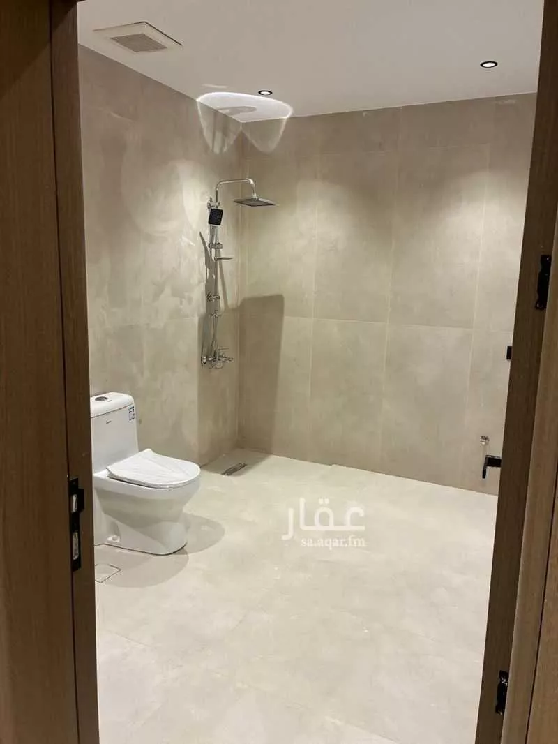 عمارة 1737 م² في الروابي 13