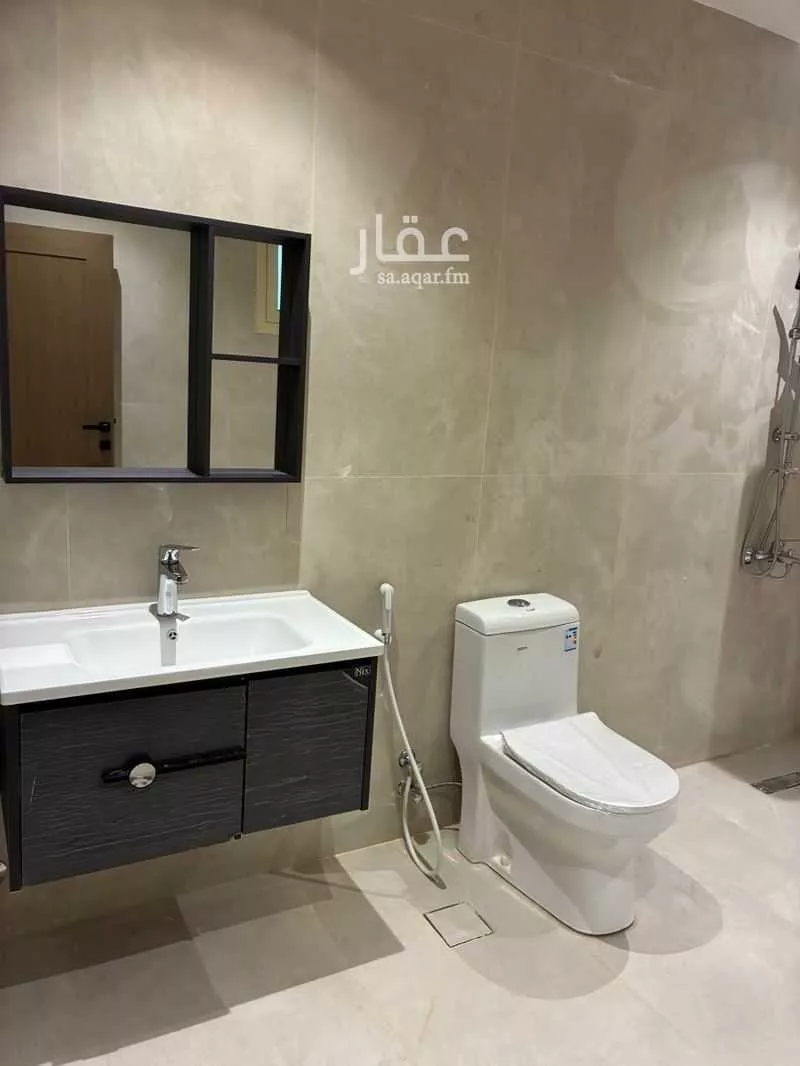 عمارة 1737 م² في الروابي 15