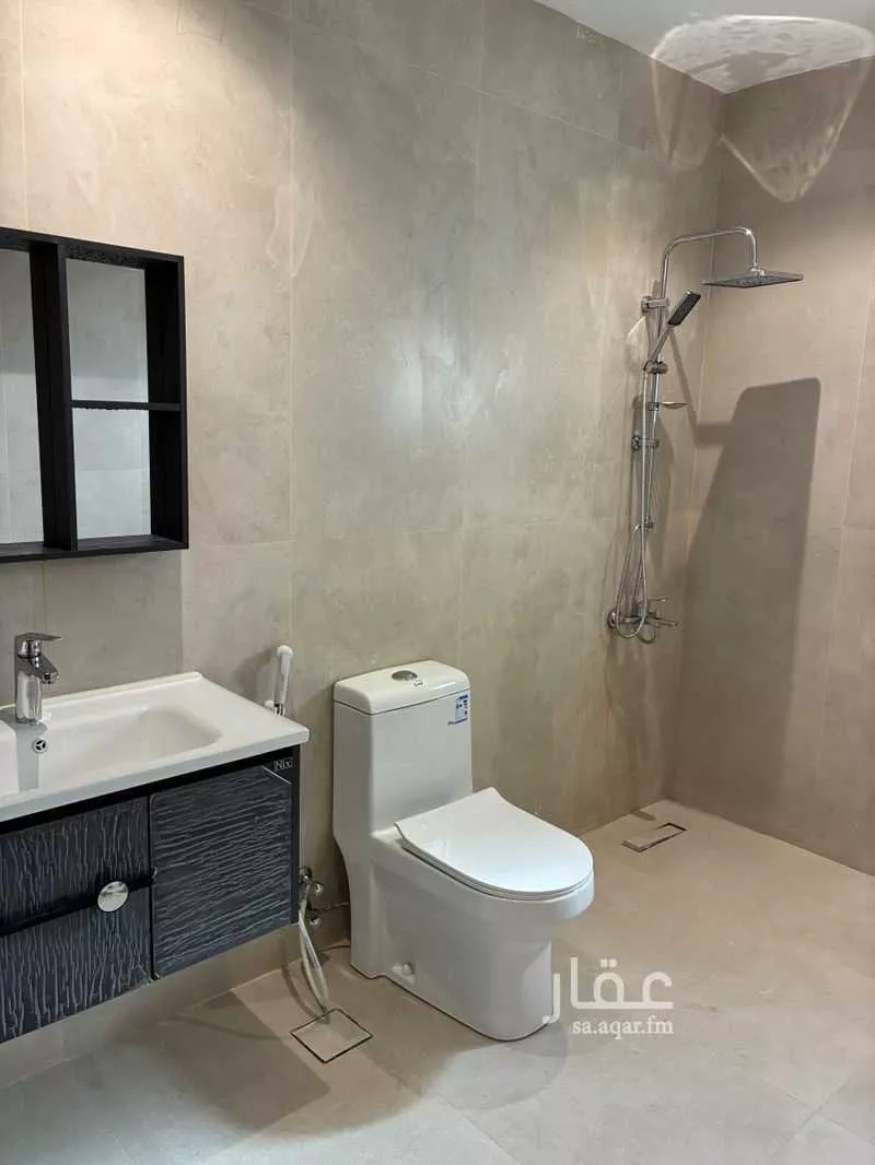 عمارة 1737 م² في الروابي 17