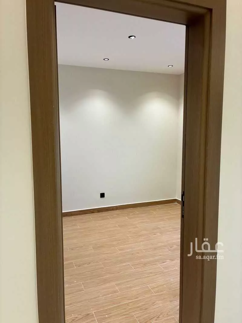 عمارة 1737 م² في الروابي 9