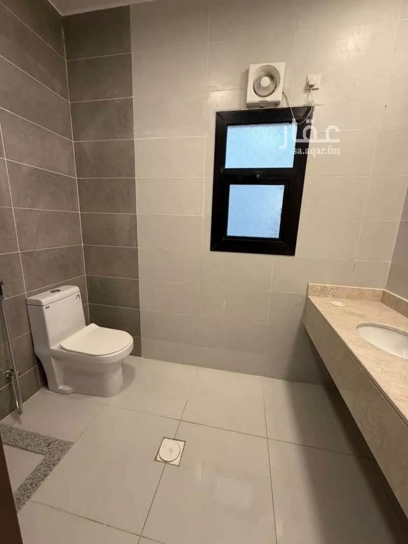 فيلا 7 غرف في الفلاح 2