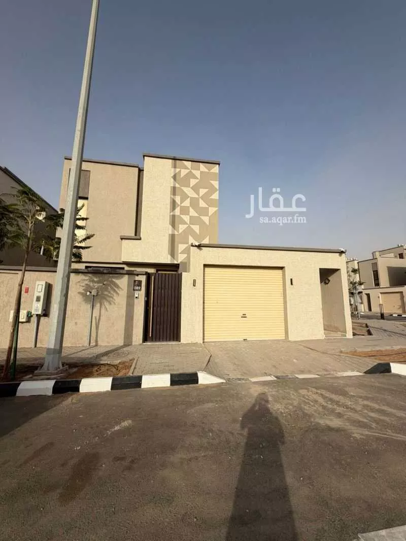 فيلا 7 غرف في الفلاح 6