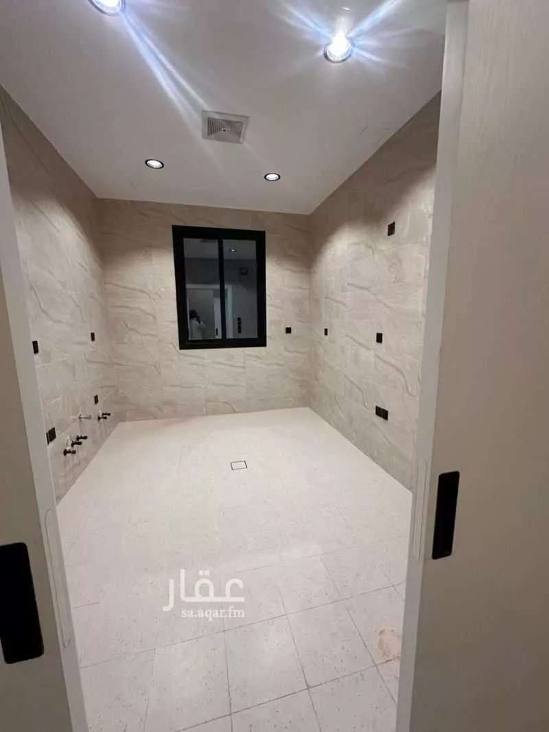 شقة 4 غرف في النعيم 6