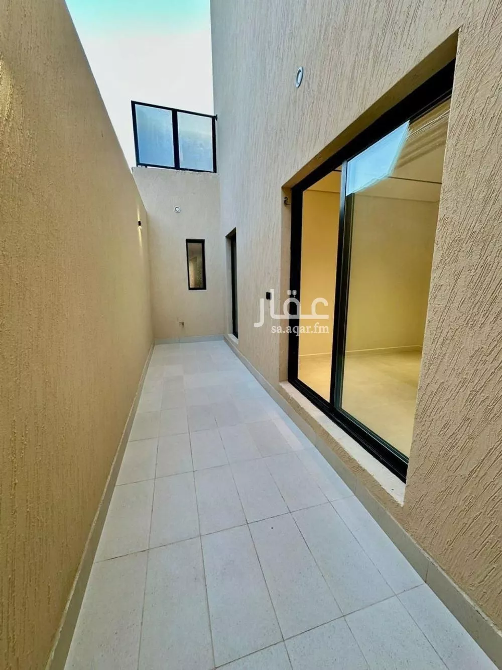 دور 4 غرف في النرجس 5