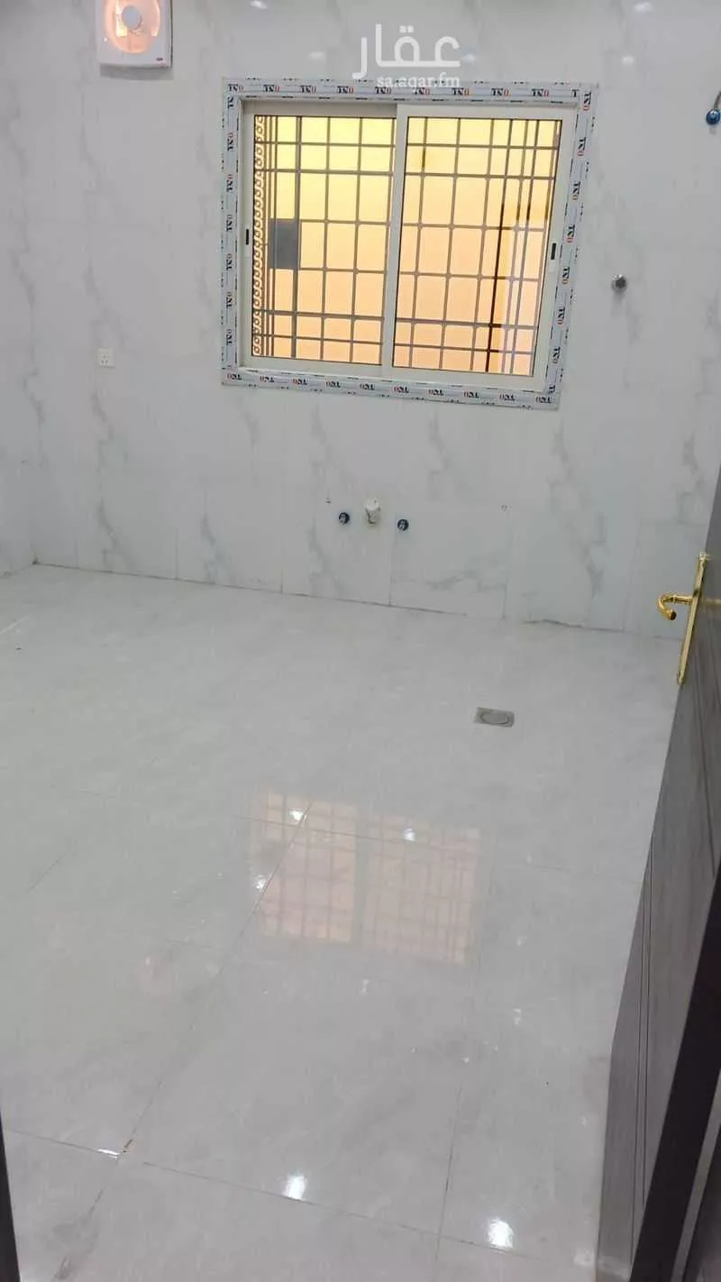 دور 5 غرف في المطار 9