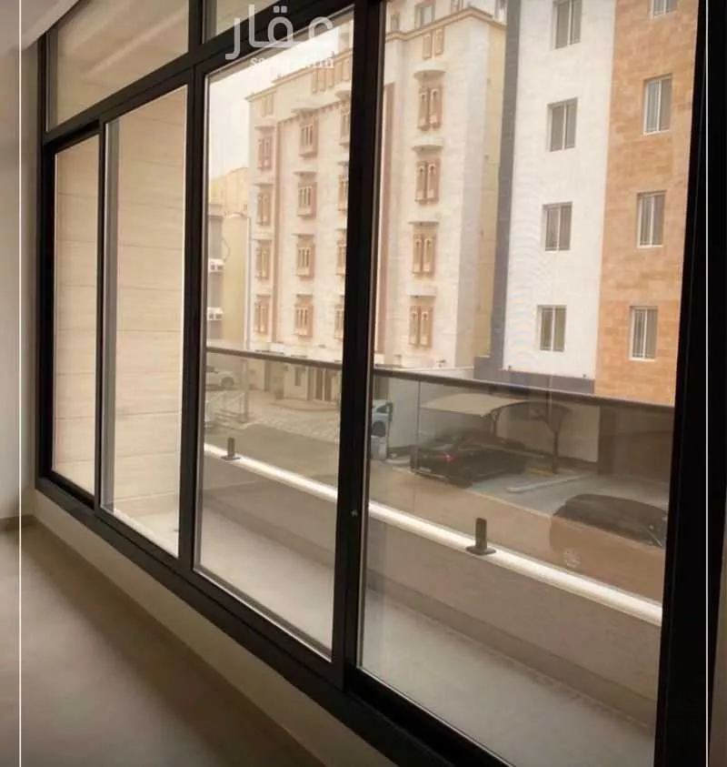 5 bedroom apartment in Al Naeem 4
