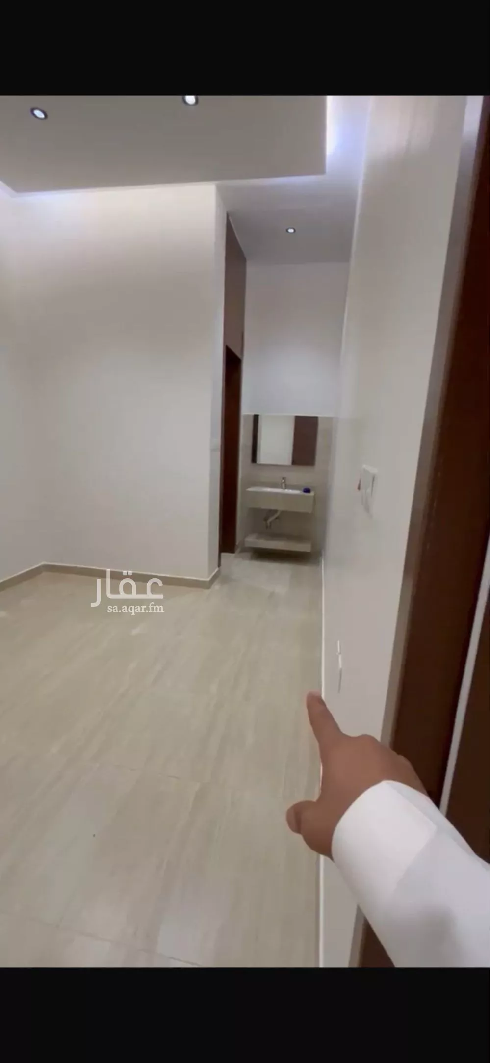 4 bedroom floor in Okaz 6