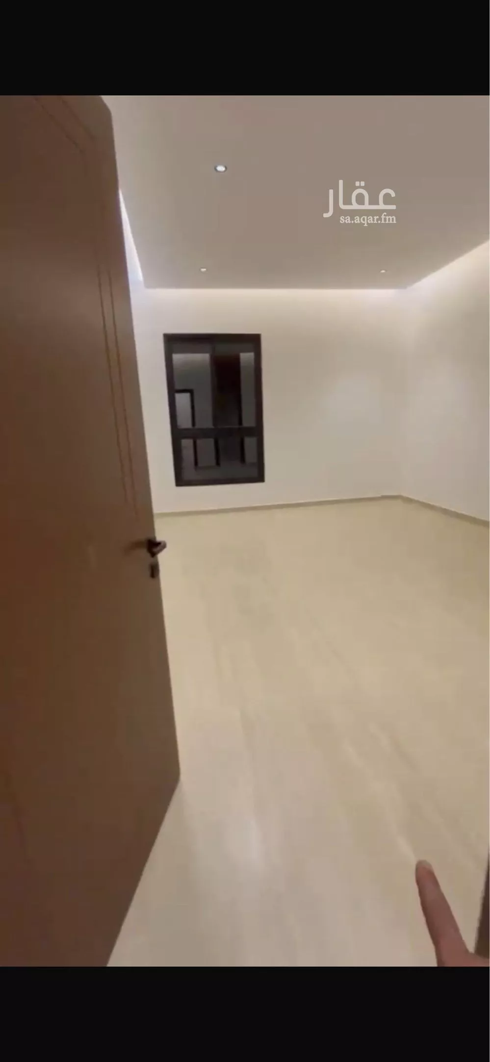 4 bedroom floor in Okaz 8