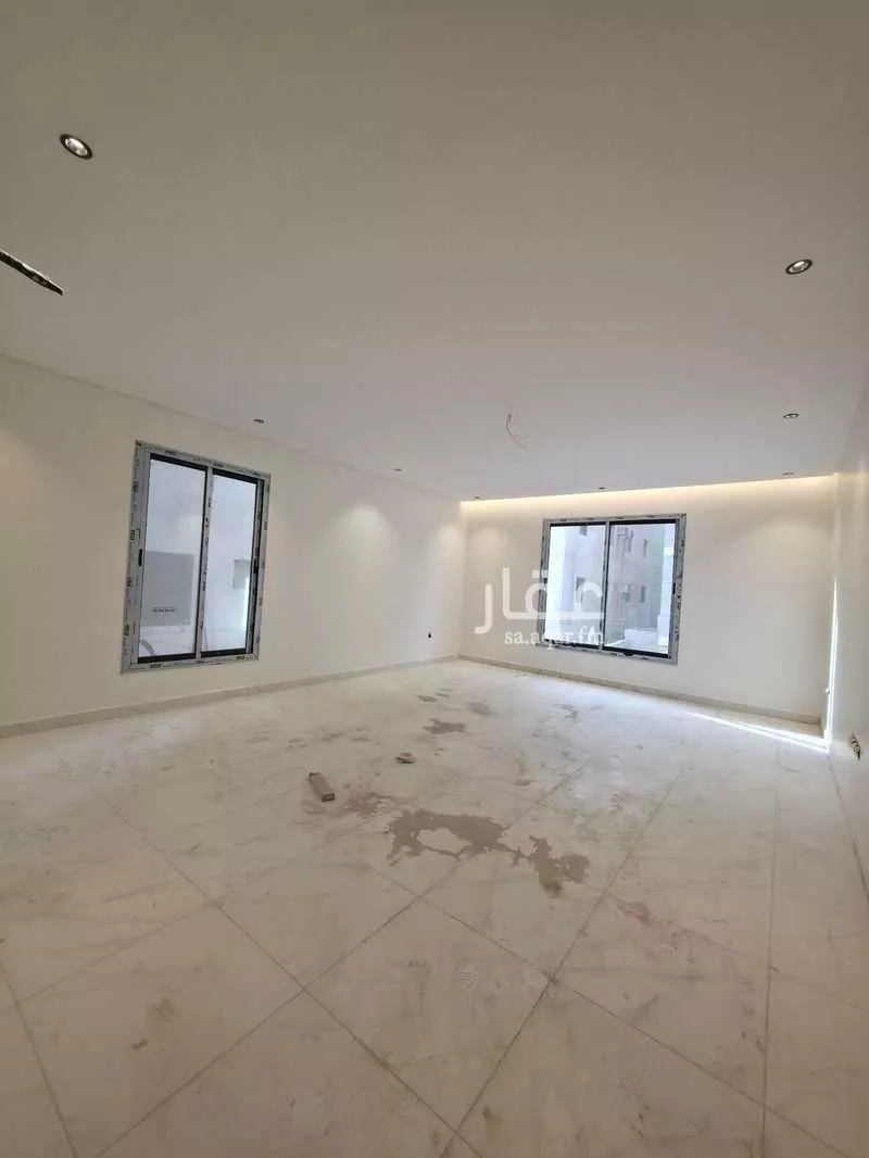 شقة 4 غرف في الروضة 2