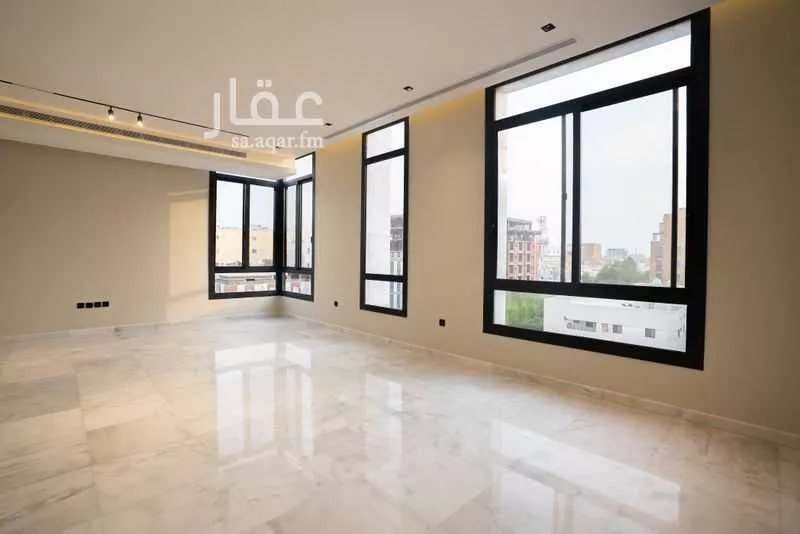 5 bedroom apartment in Al Rawdah 8