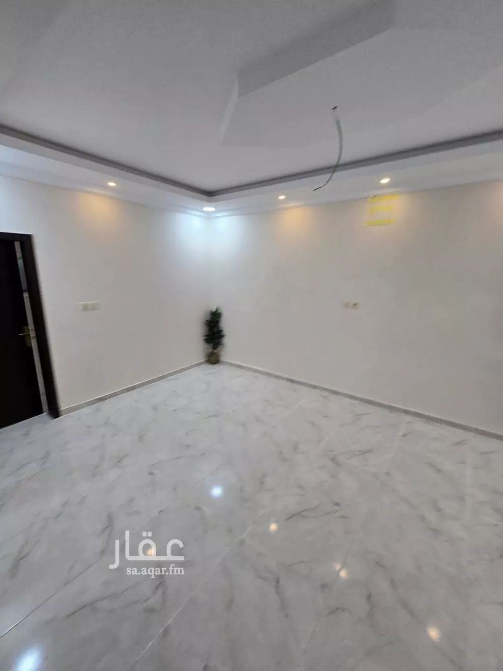 6 bedroom villa in Dahiat King Fahd 18