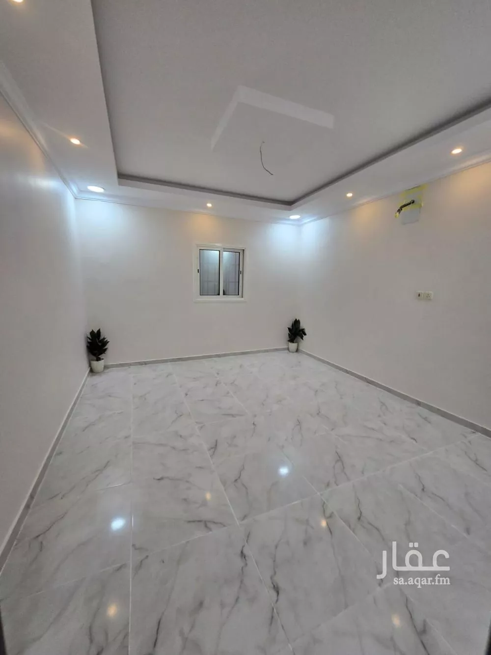 6 bedroom villa in Dahiat King Fahd 21