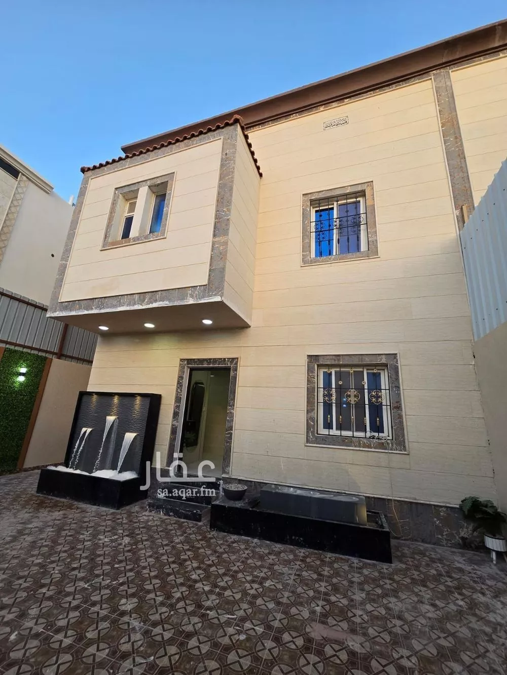 6 bedroom villa in Dahiat King Fahd 4