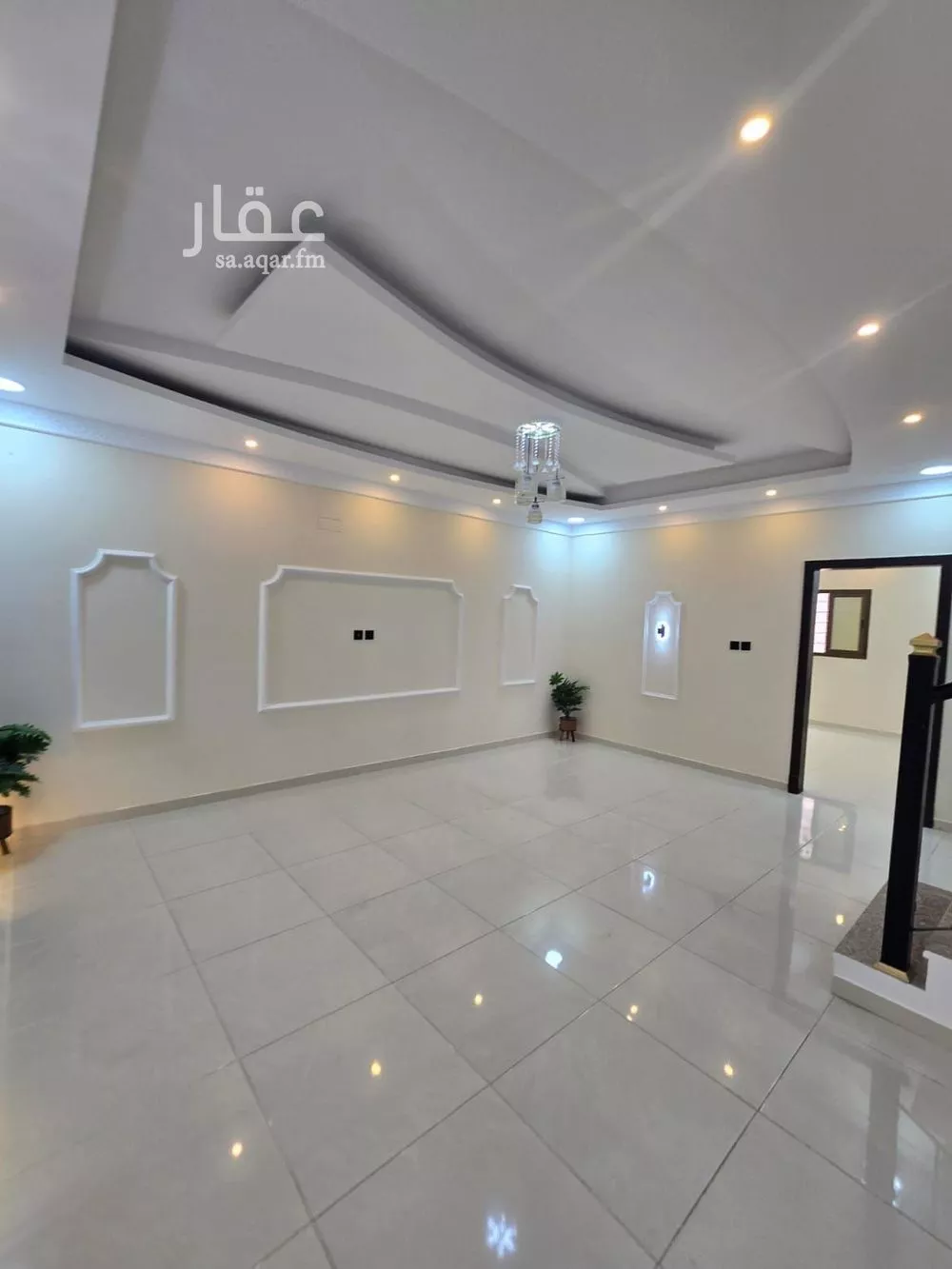 فيلا 8 غرف في ضاحية الملك فهد 25