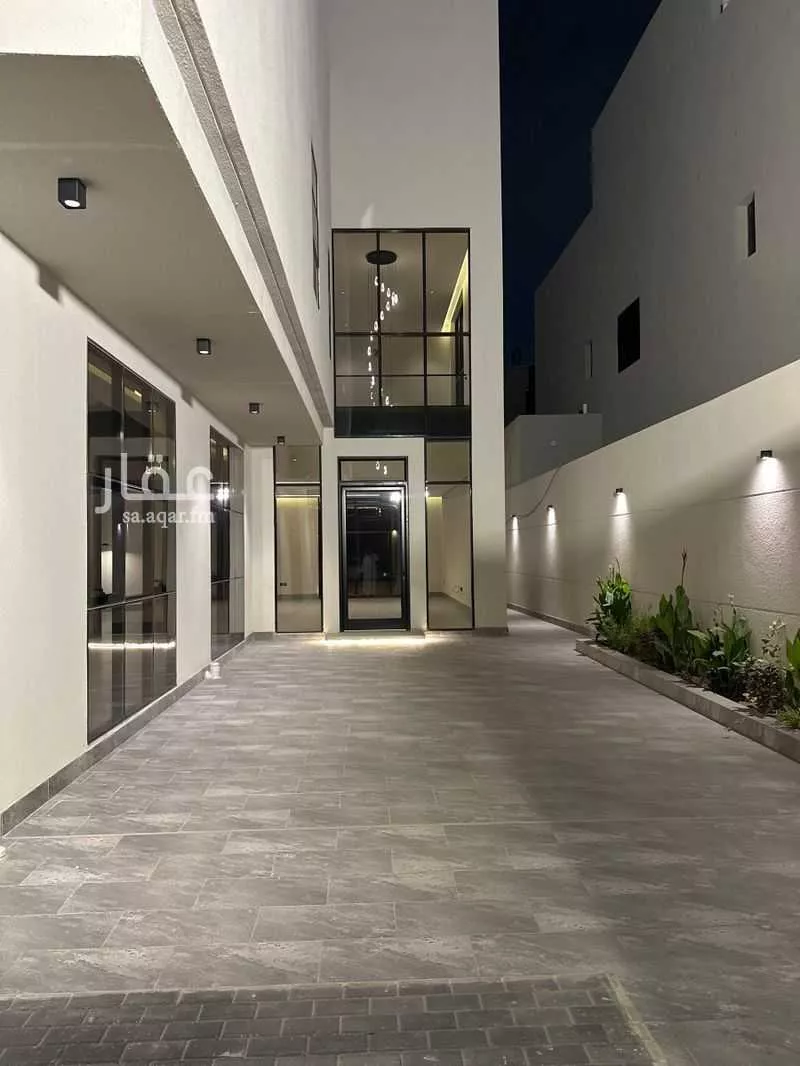 فيلا 8 غرف في الشعلة 3