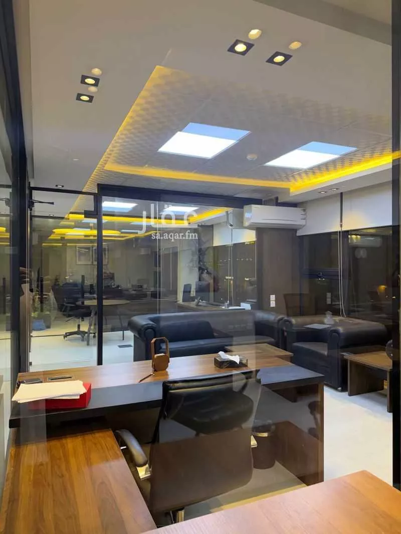 مكتب 200 م² في النرجس 2