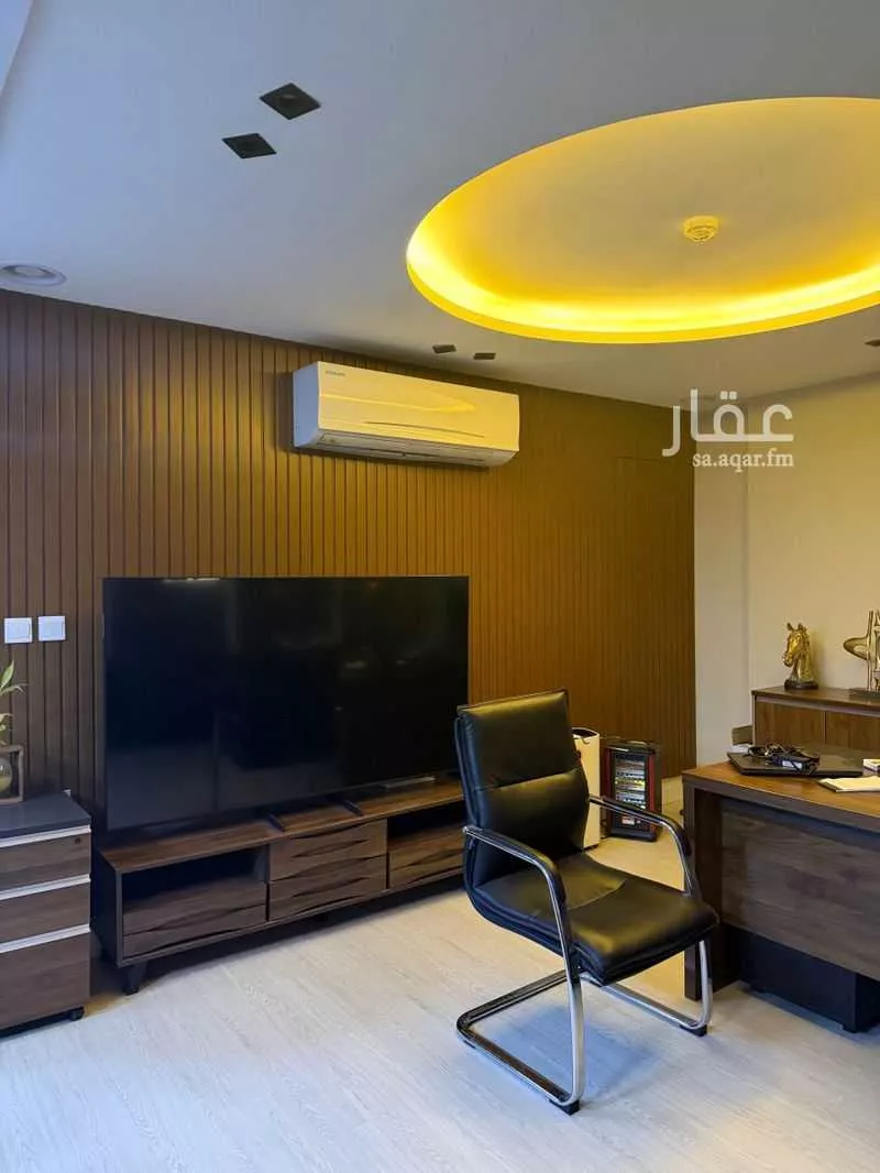 مكتب 200 م² في النرجس 11