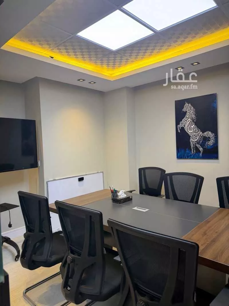 مكتب 200 م² في النرجس 5