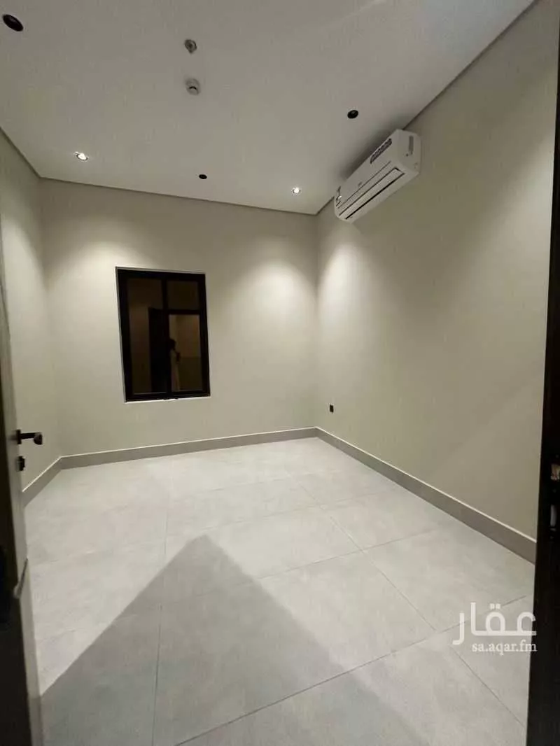 شقة 4 غرف في الحمرا 2