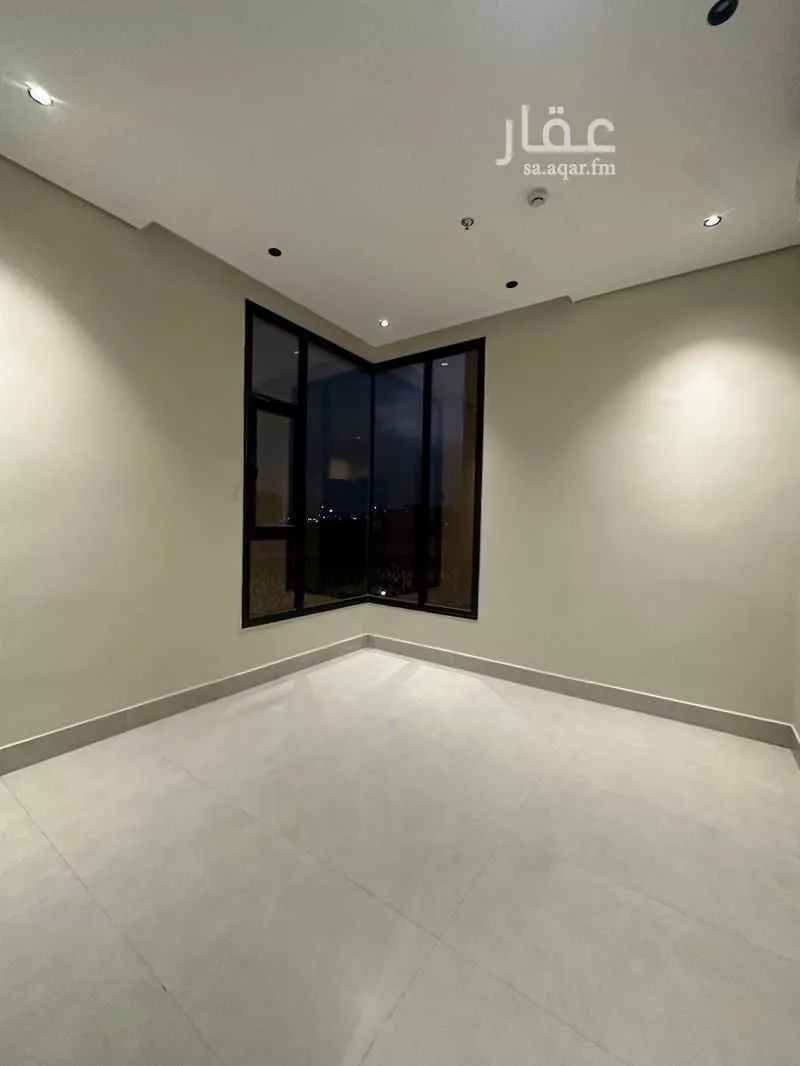 شقة 4 غرف في الحمرا 7