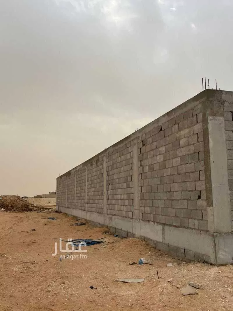أرض 952 م² في الشرق 2