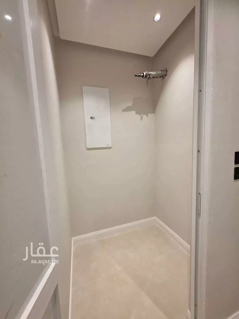 شقة 3 غرف في بطحاء قريش 7