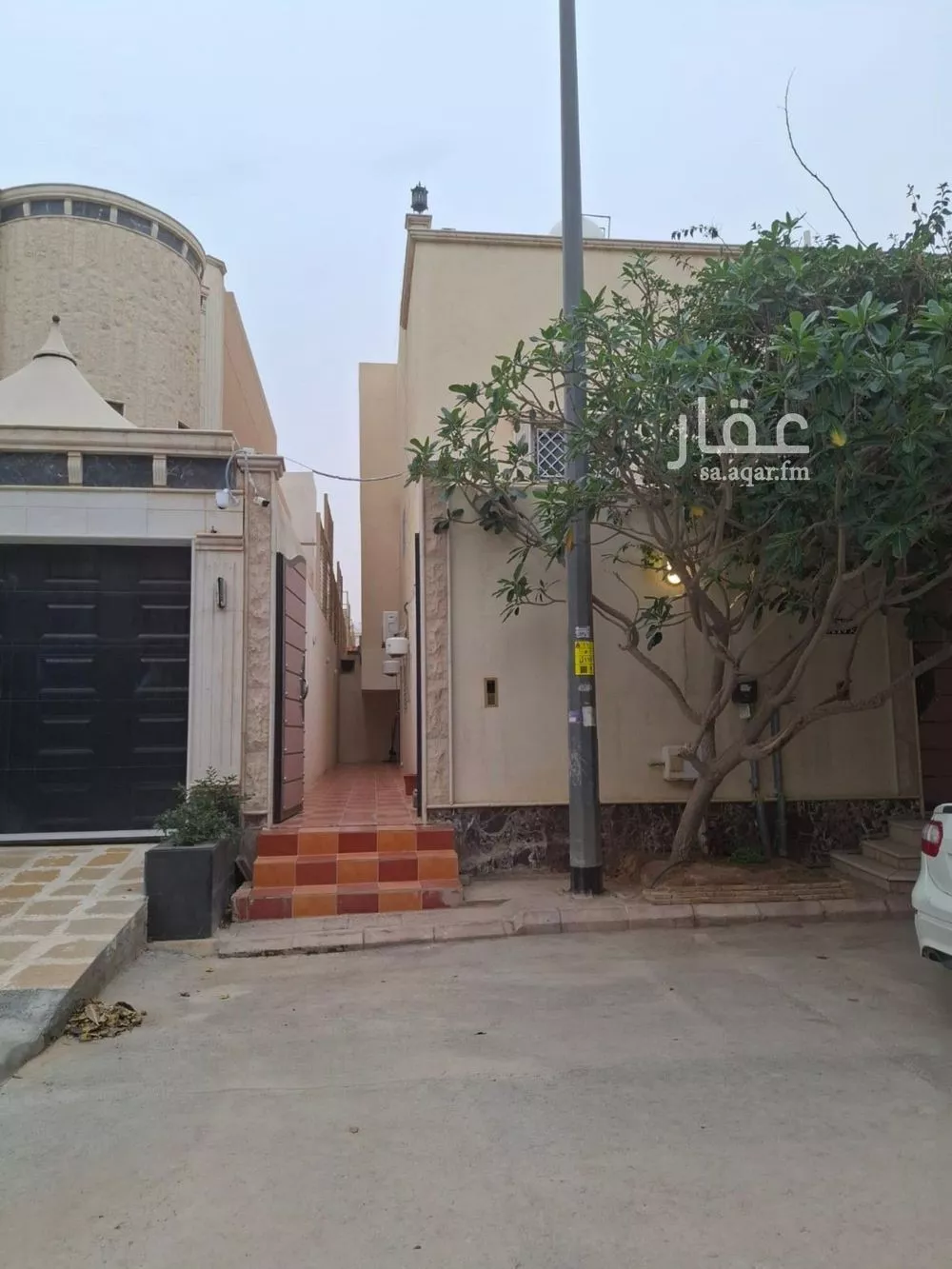 3 bedroom floor in Al Yasmin 6