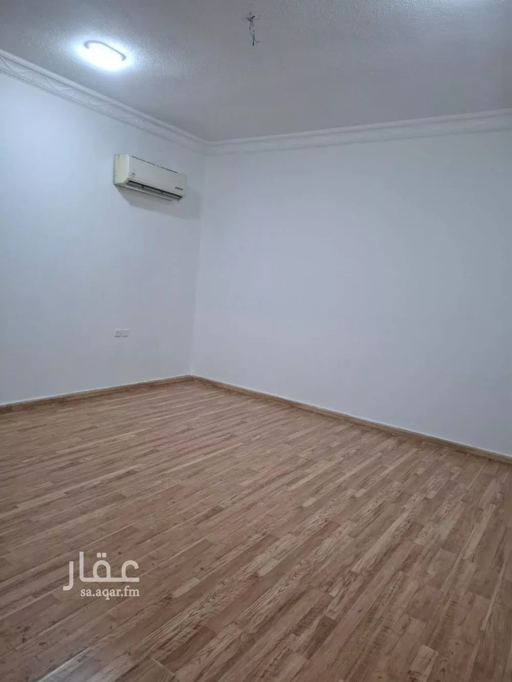 3 bedroom floor in Al Yasmin 10
