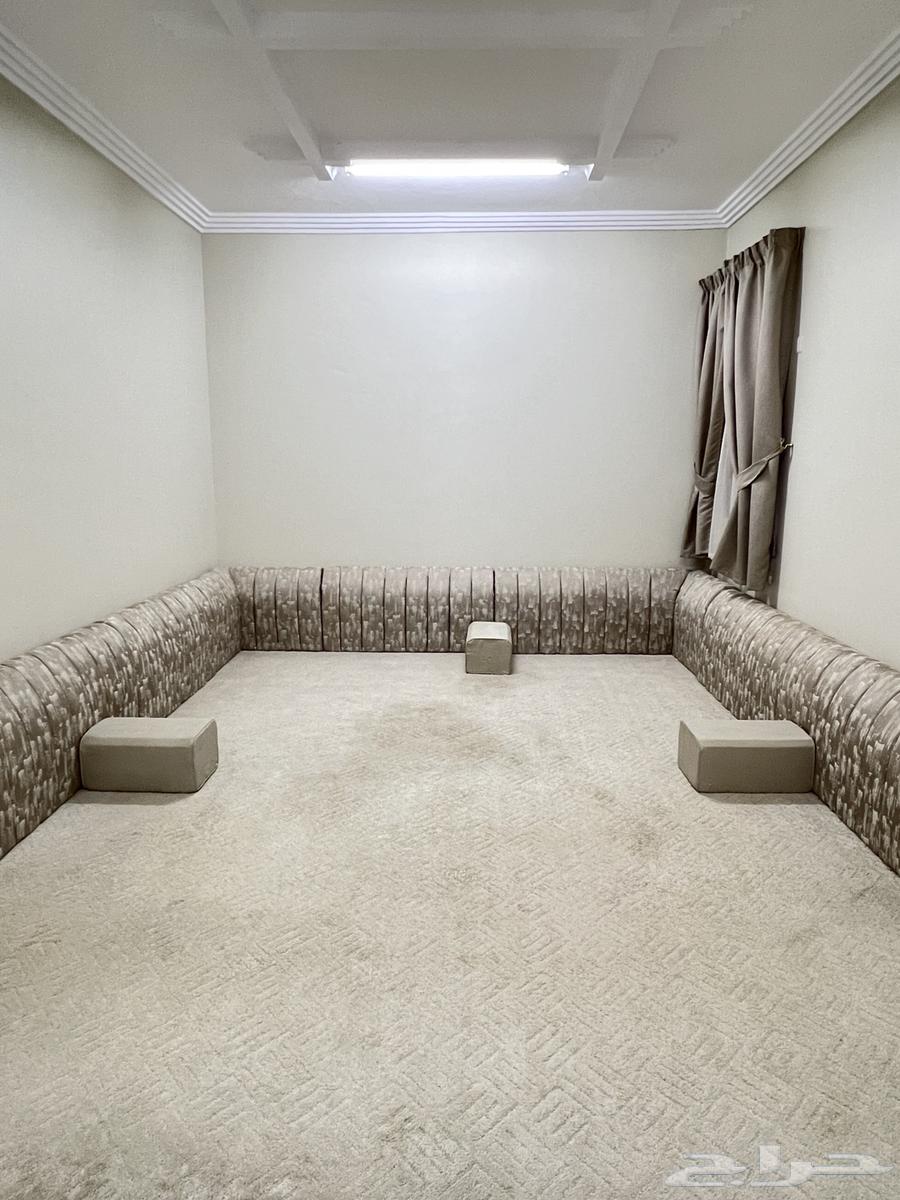 شقة 3 غرف في الزاهر 3