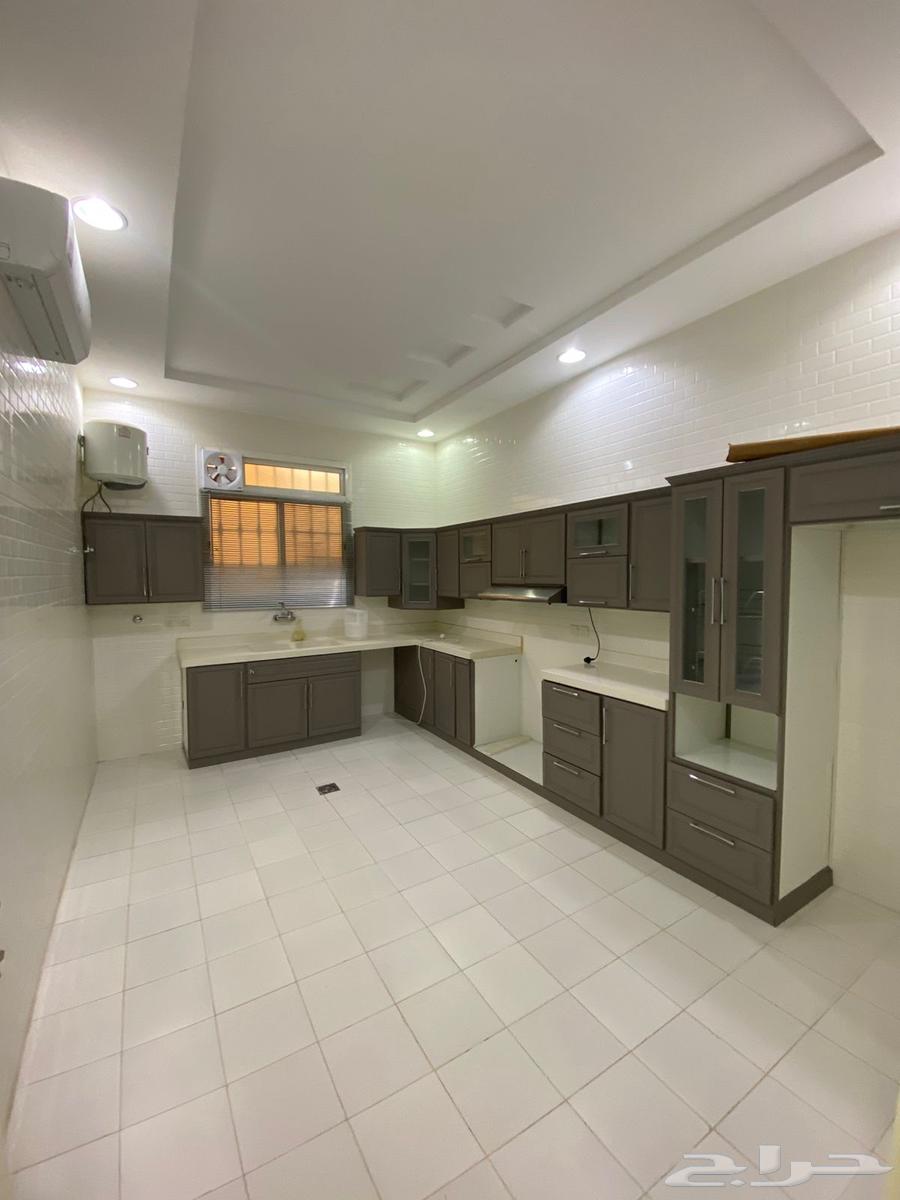 3 bedroom apartment in Al Mahdiyyah 5