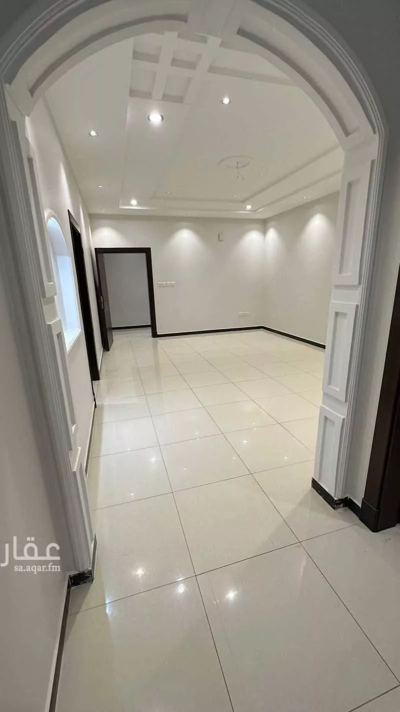 شقة 5 غرف في النسيم 13