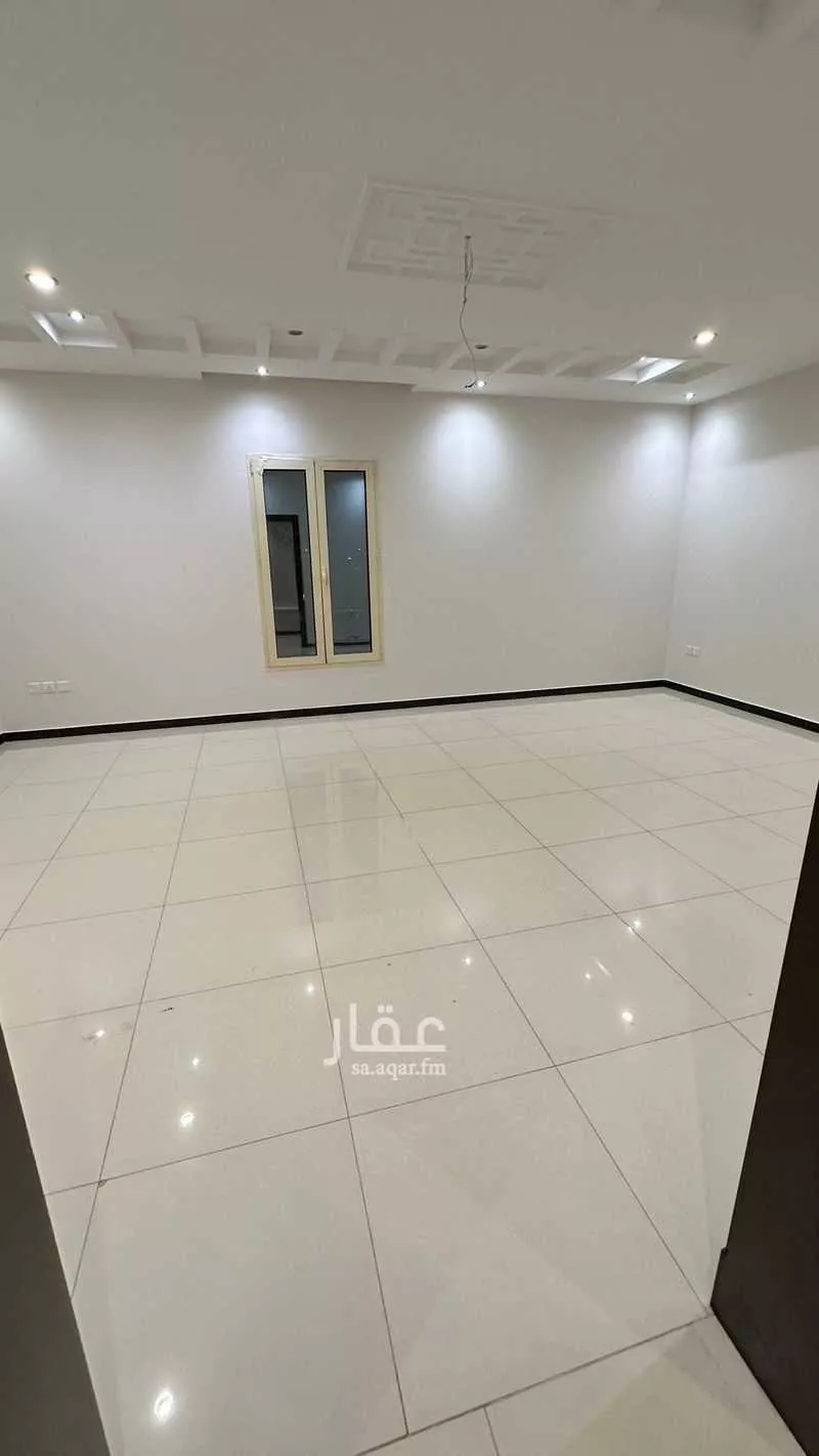 شقة 5 غرف في النسيم 4