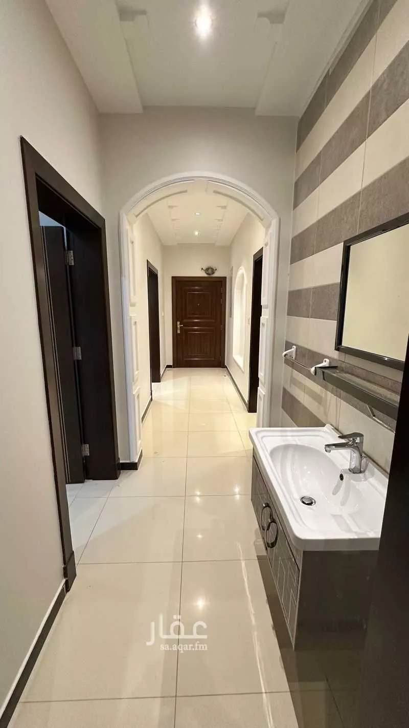 شقة 5 غرف في النسيم 5