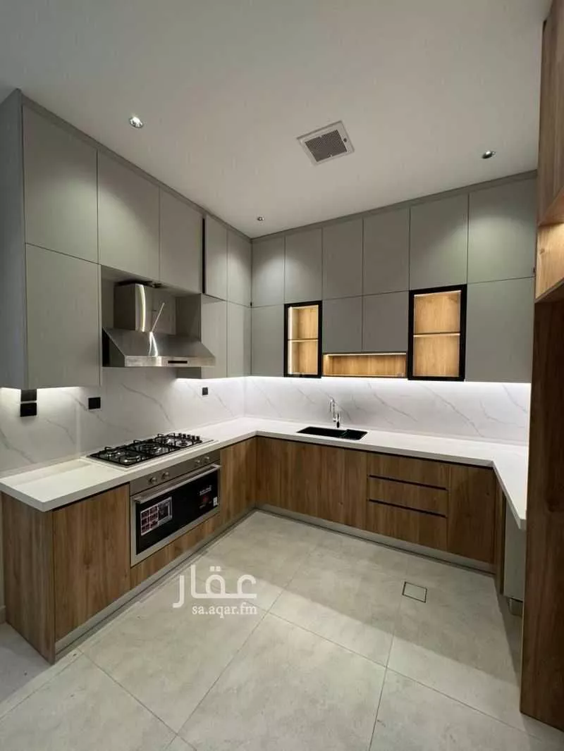 شقة 4 غرف في النهضة 8