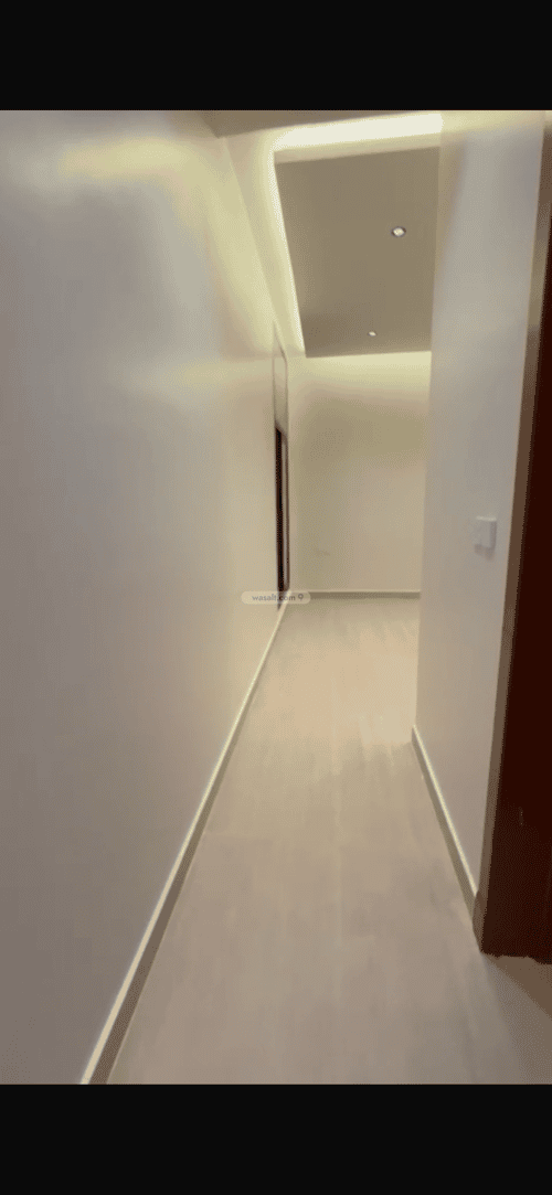 شقة 5 غرف في عكاظ 2