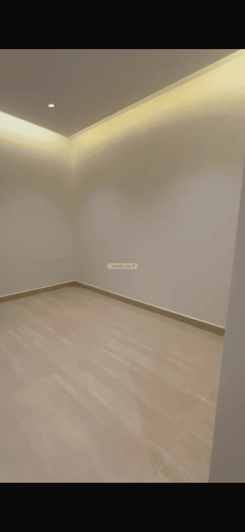 شقة 5 غرف في عكاظ 5