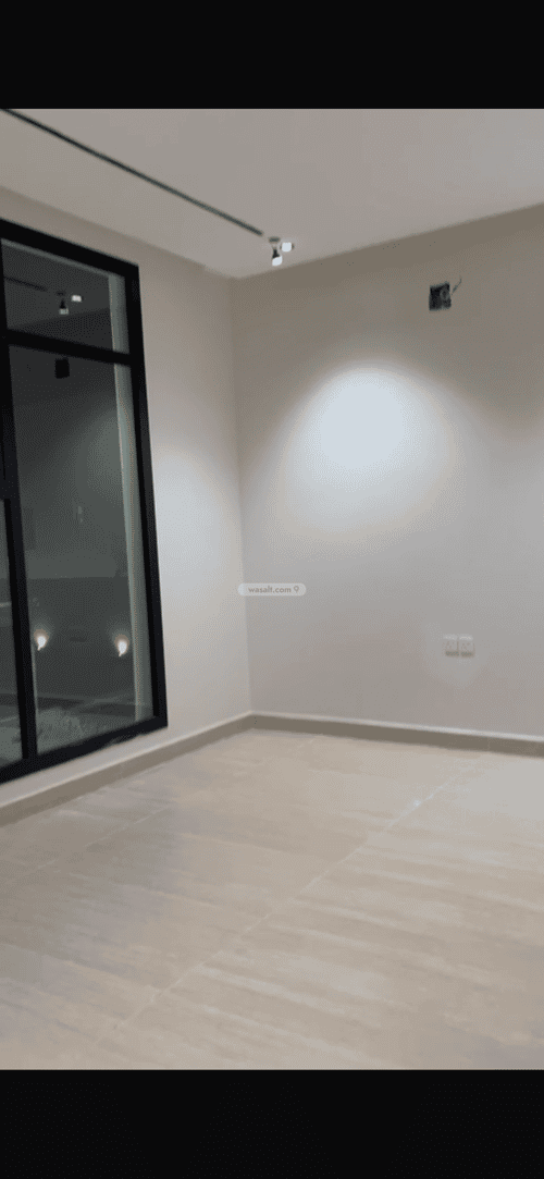 شقة 5 غرف في عكاظ 10