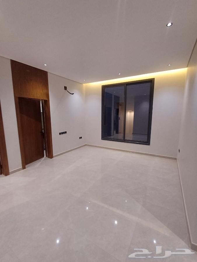 فيلا 5 غرف في الرمال 16