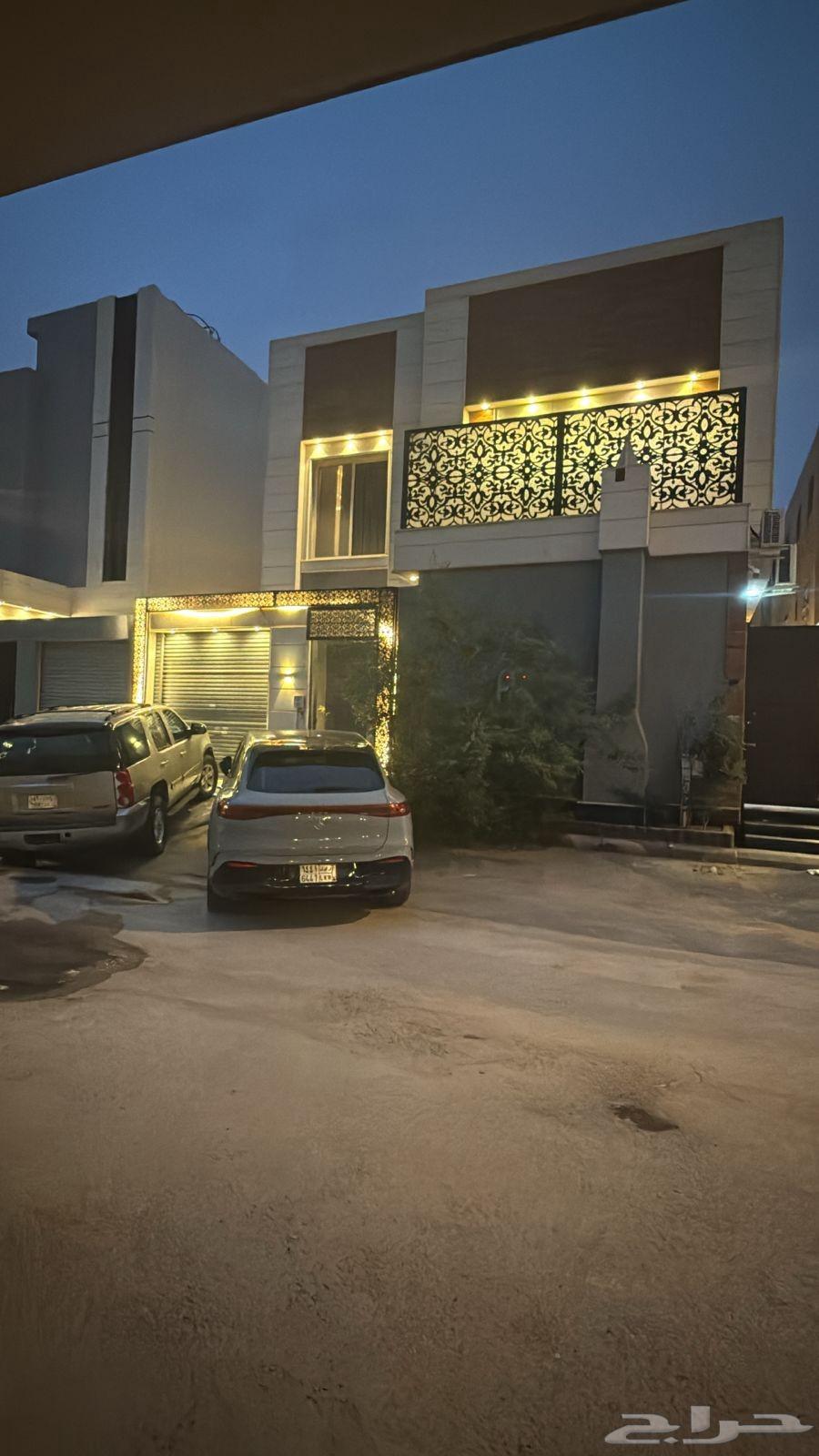 فيلا 6 غرف في الرمال 2