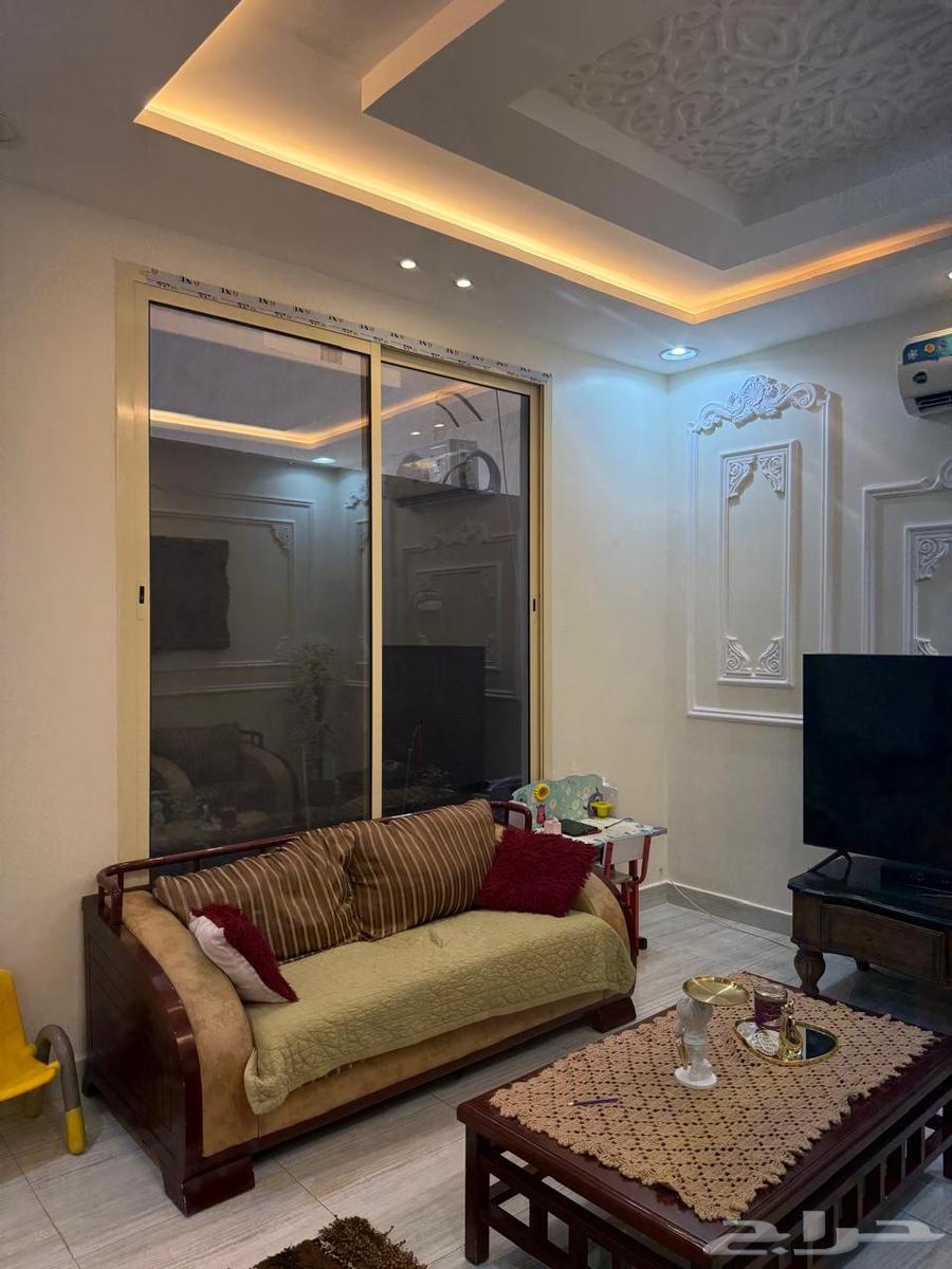 فيلا 6 غرف في الرمال 23