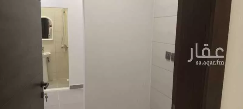 شقة 3 غرف في الروضة 5