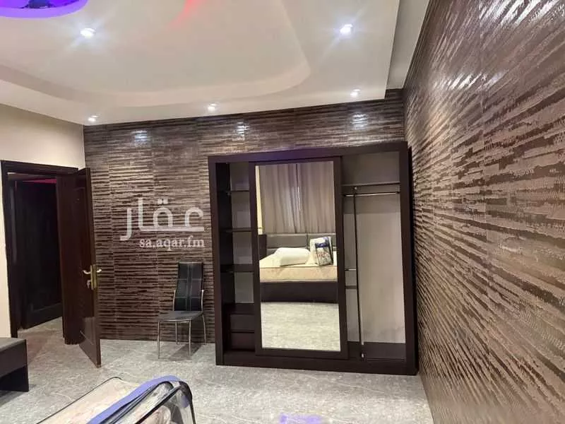 عمارة 1080 م² في النهضة 12