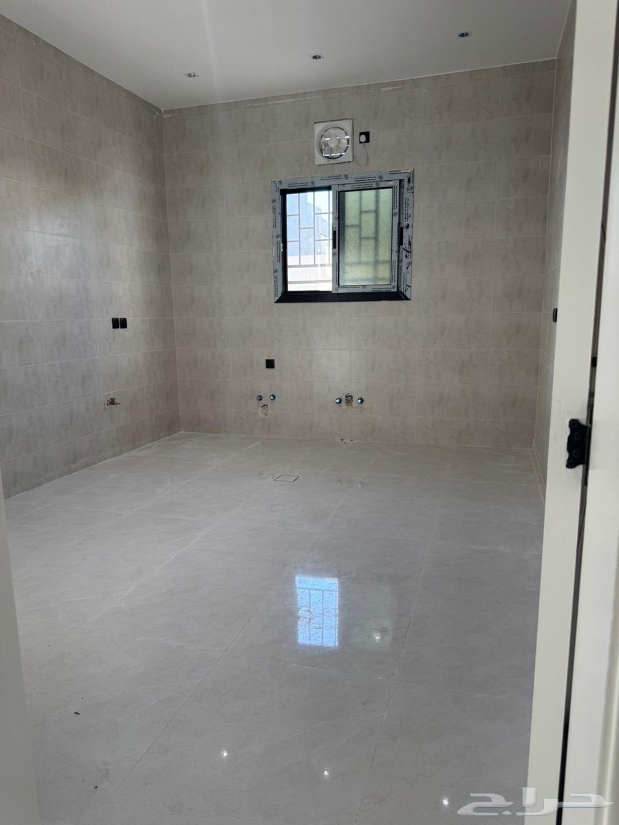 4 bedroom apartment in Jeddah 2