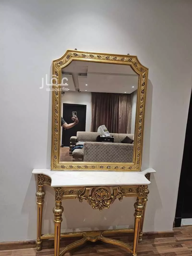 فيلا 5 غرف في عرقة 25