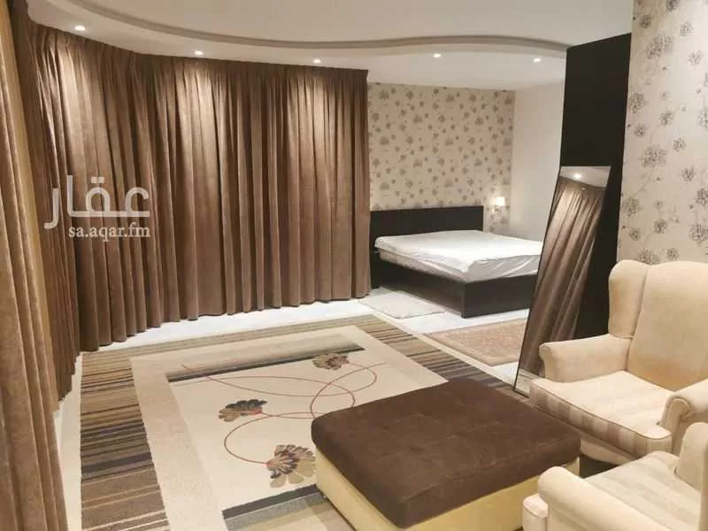 فيلا 5 غرف في عرقة 28