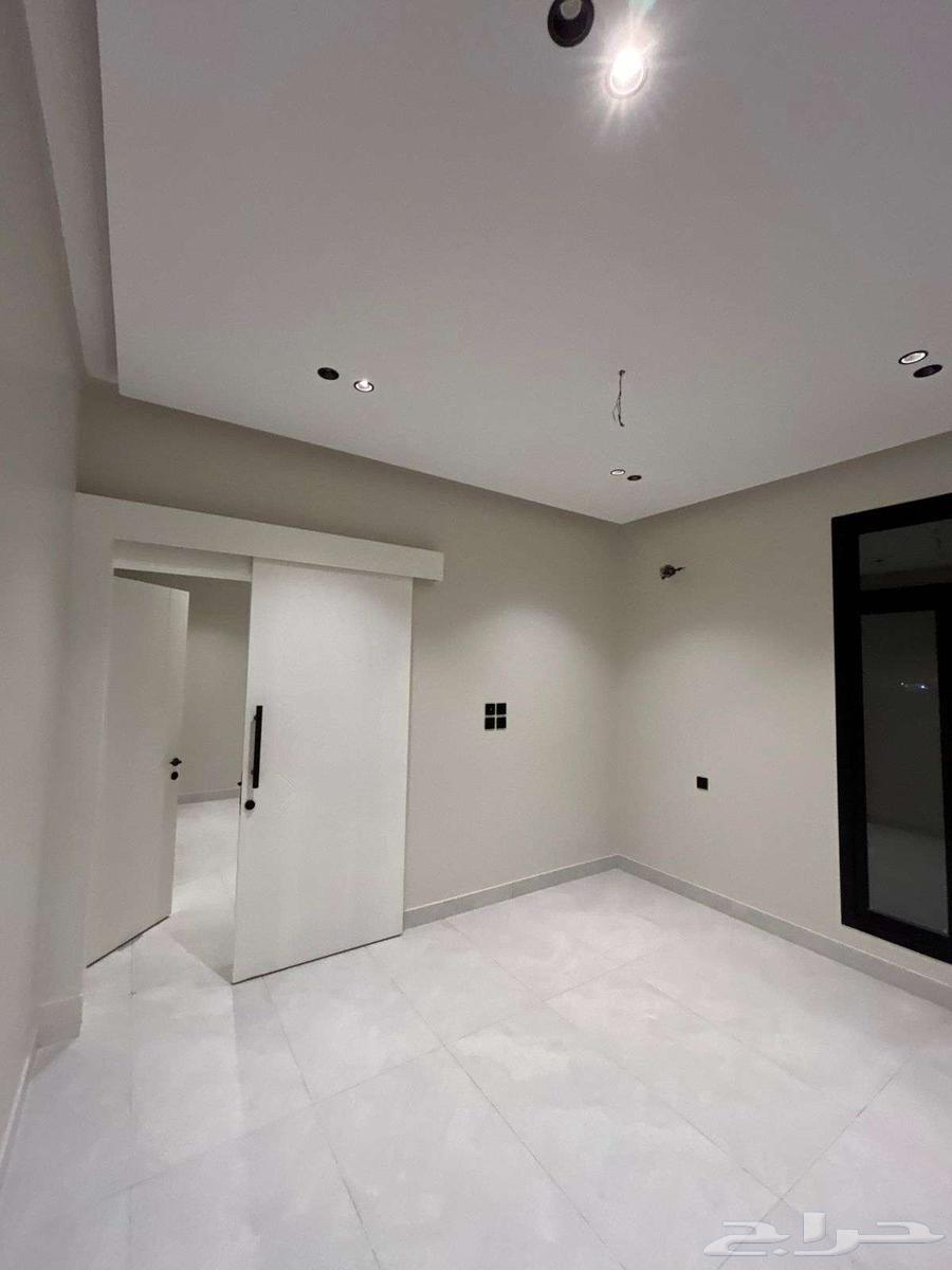 شقة 5 غرف في السلامة 12