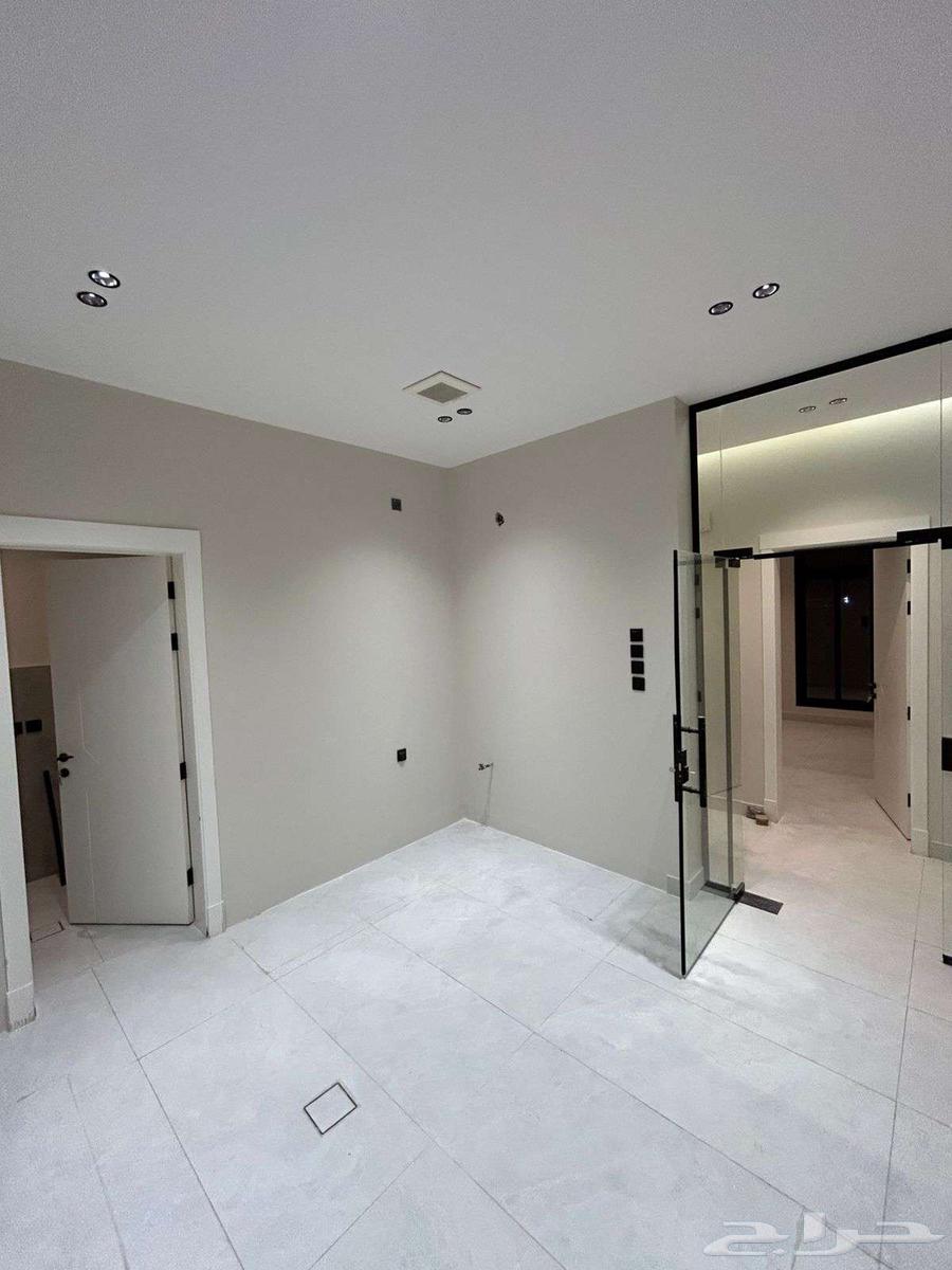 شقة 5 غرف في السلامة 13