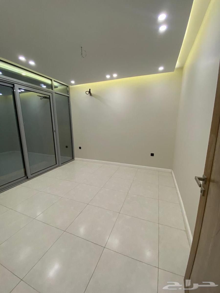 شقة 5 غرف في الصوارى 4