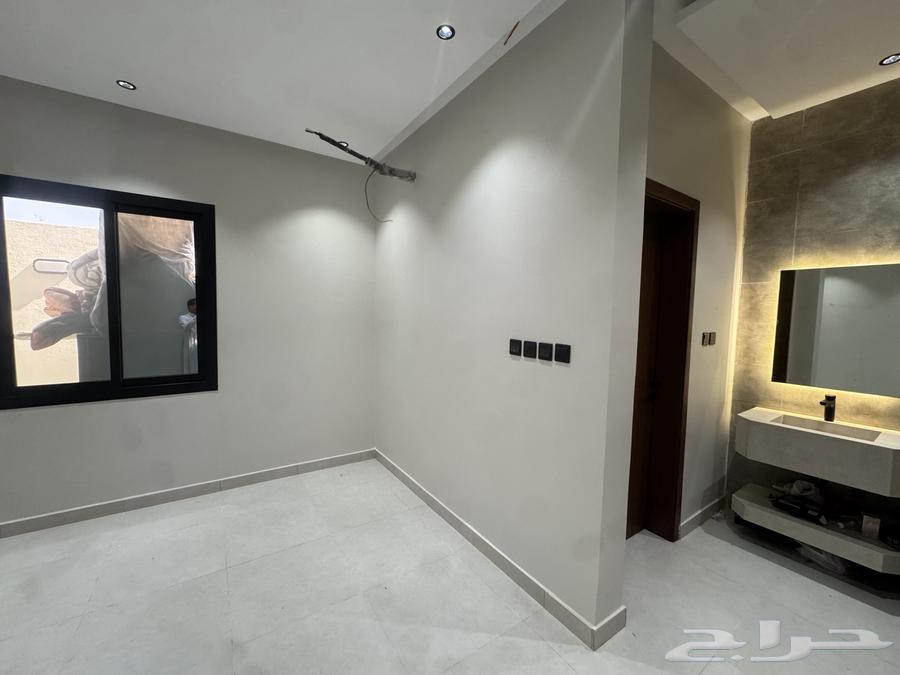 7 bedroom villa in Al Rahmaniyyah 7